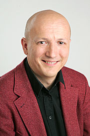 Dr. Martin Felinger